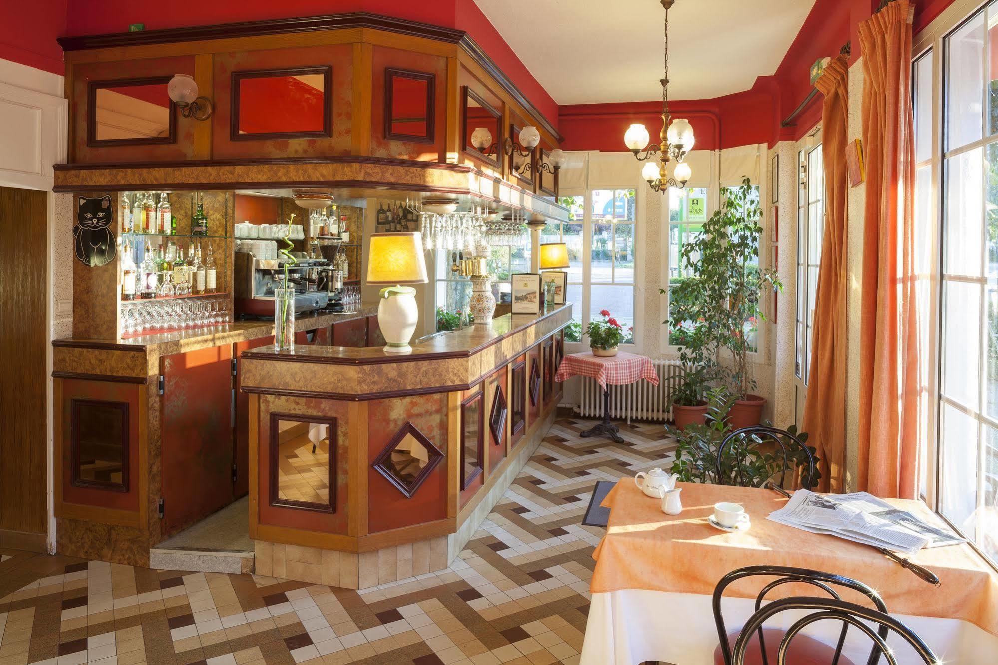 Le Chalet De La Foret Hotel 3 Etoiles Et Restaurant Вьерзон Экстерьер фото